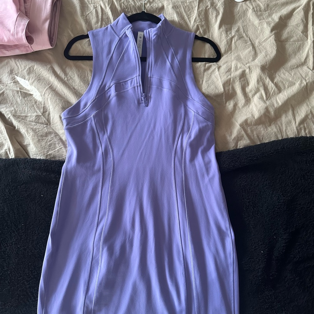 Lululemon define dress. Tried on but never worn!